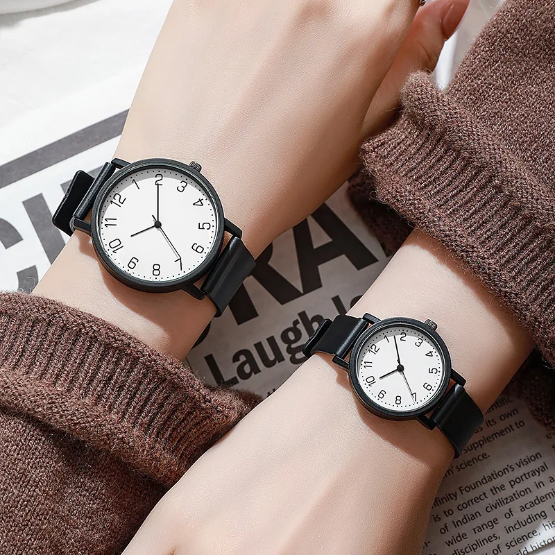 Couple watch with classic digital display for men and women, minimalist couple watch